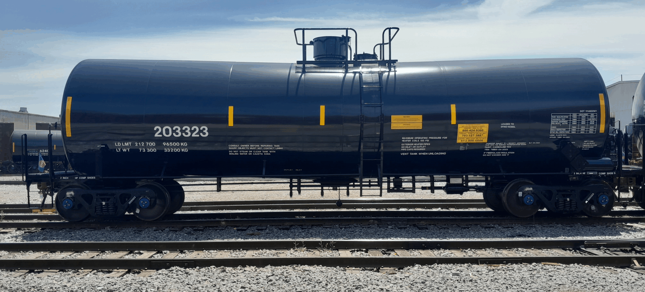 20k dot117 tank car